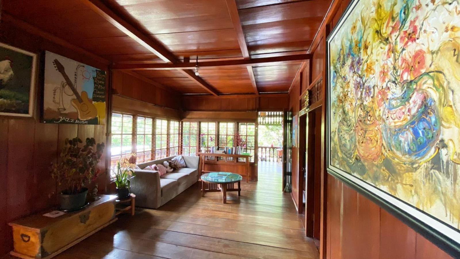 Rumah Kayu Sulawesi Antique Бедугул Екстериор снимка