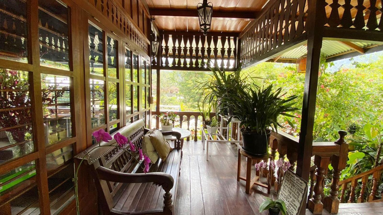 Rumah Kayu Sulawesi Antique Бедугул Екстериор снимка